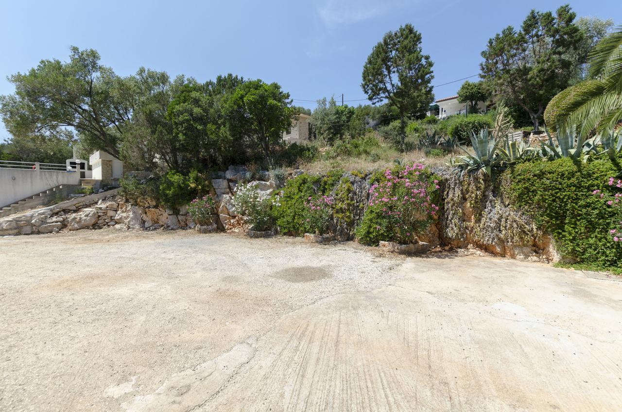 Apartments Dinko Gdinj 外观 照片